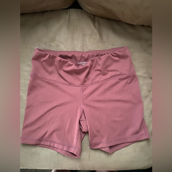 Amazon Essentials Pants - Women’s bike shorts